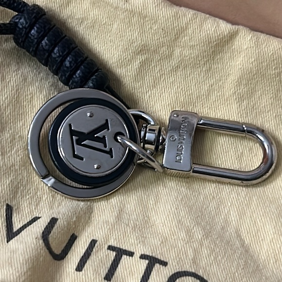 Louis Vuitton Damier Porte Cles black and silver keychain bag charm - Picture 3 of 14